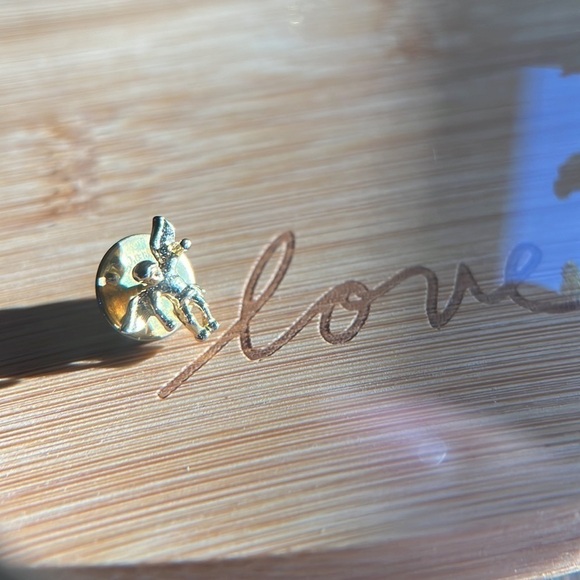 Angel pin 10k gold plated Angel lapel Pin by Ballou Regg’d.Excellent condition - Picture 3 of 9